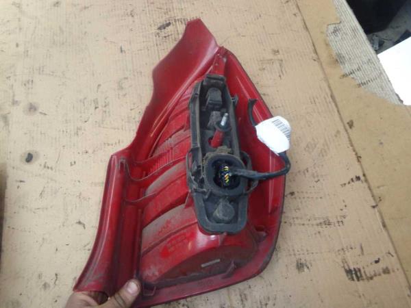 FEU ARRIERE GAUCHE CITROEN C2 -2005 - Vue 2